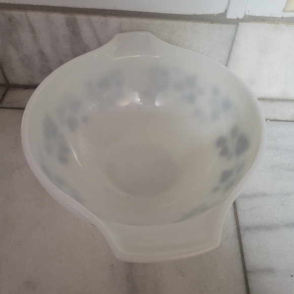 Vintage Pyrex Black White Gooseberry Cinderella Mixing Bowl - Picture 4 of 8